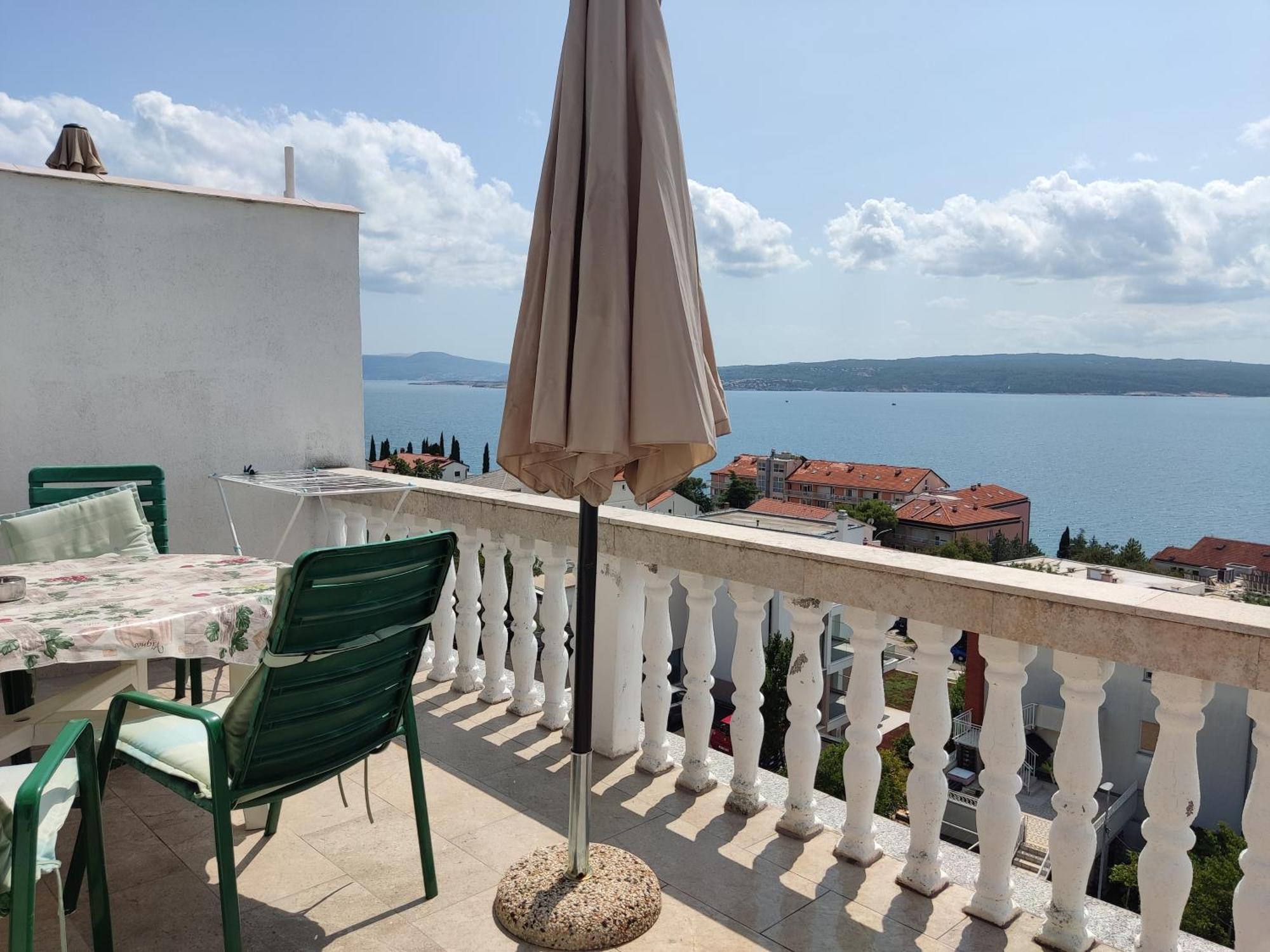 Panorama View Close Sandy Beach 100M To Talasoterapija, Crikvenica Luaran gambar
